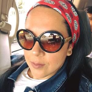 Meet your Posher, Xochitl